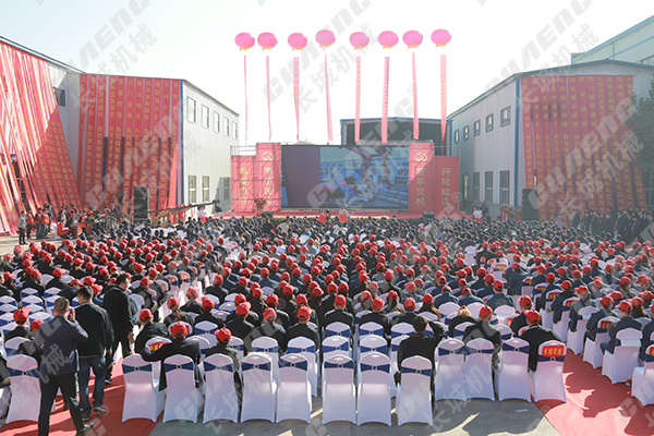 甲子匠心百年長(zhǎng)城