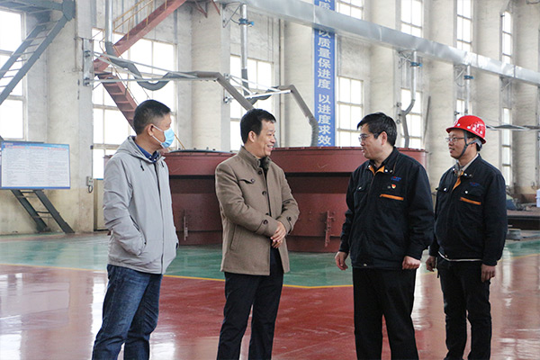 河南省商務廳領導蒞臨新鄉(xiāng)長城機械實地核查電子商務發(fā)展情況 河南省商務廳領導蒞臨新鄉(xiāng)長城機械實地核查電子商務發(fā)展情況