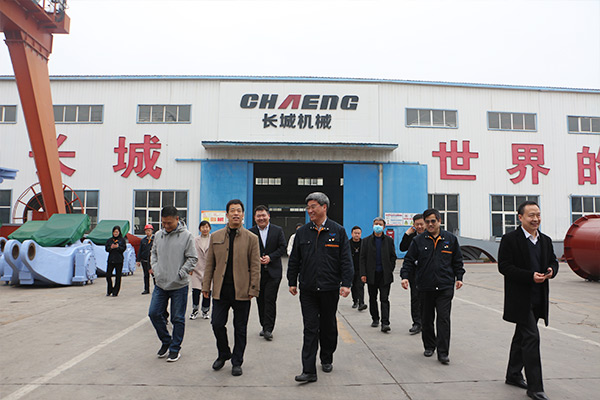 河南省商務廳領導蒞臨新鄉(xiāng)長城機械實地核查電子商務發(fā)展情況 河南省商務廳領導蒞臨新鄉(xiāng)長城機械實地核查電子商務發(fā)展情況