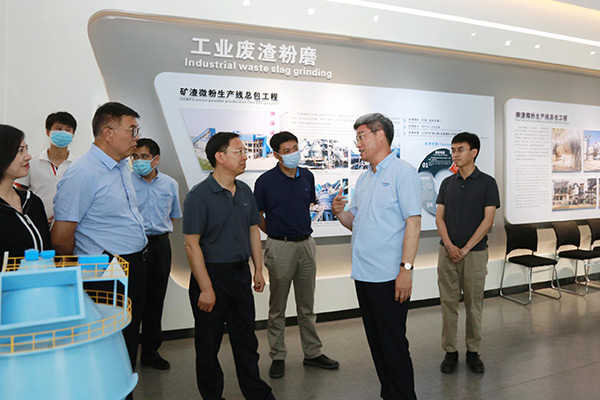 省農(nóng)業(yè)農(nóng)村廳副廳長(zhǎng)劉保倉(cāng)到長(zhǎng)城機(jī)械調(diào)研 省農(nóng)業(yè)農(nóng)村廳副廳長(zhǎng)劉保倉(cāng)到長(zhǎng)城機(jī)械調(diào)研